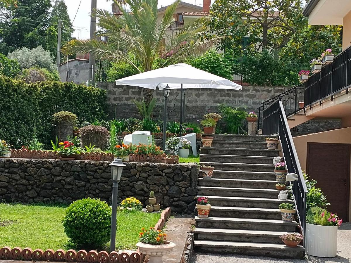 Villa Sant'Andrea Trecastagni Luaran gambar